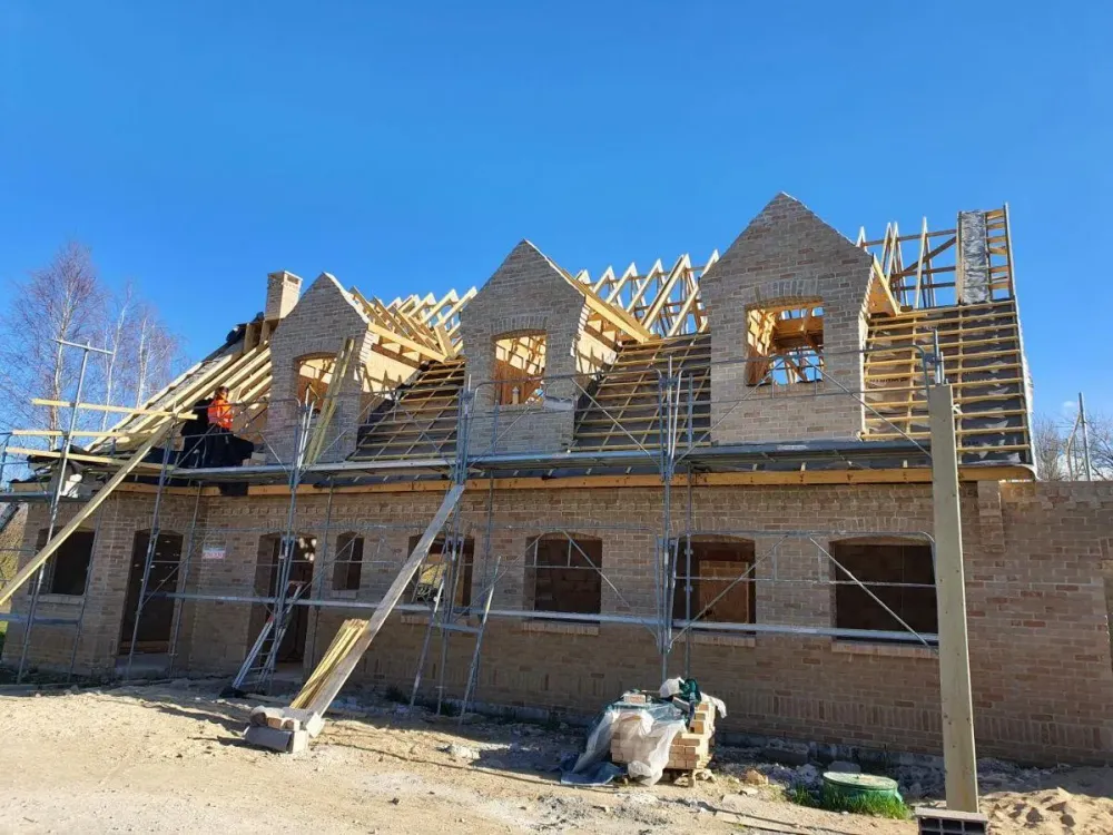 Maçonnerie près de Ardres